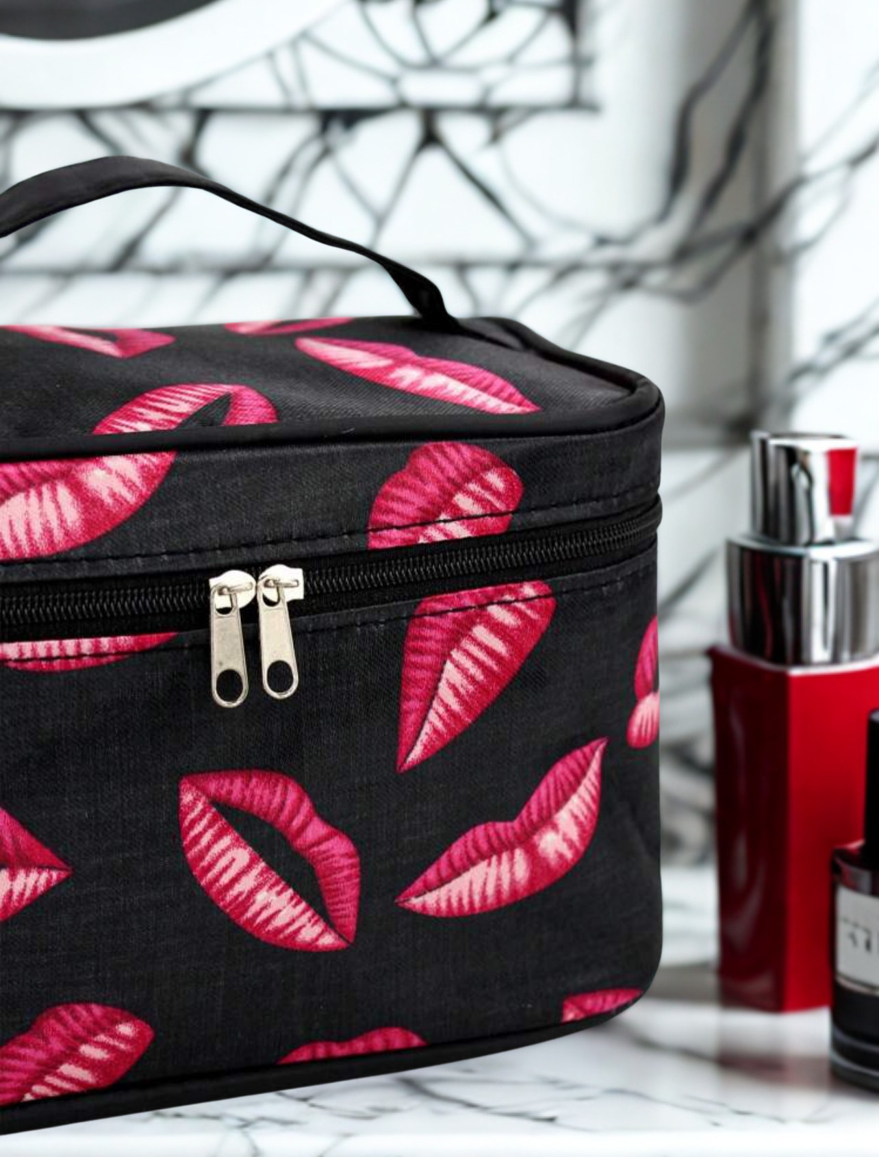 Fashion Cosmetic Bags – Foldable Makeup Bag in 2 Chic Styles