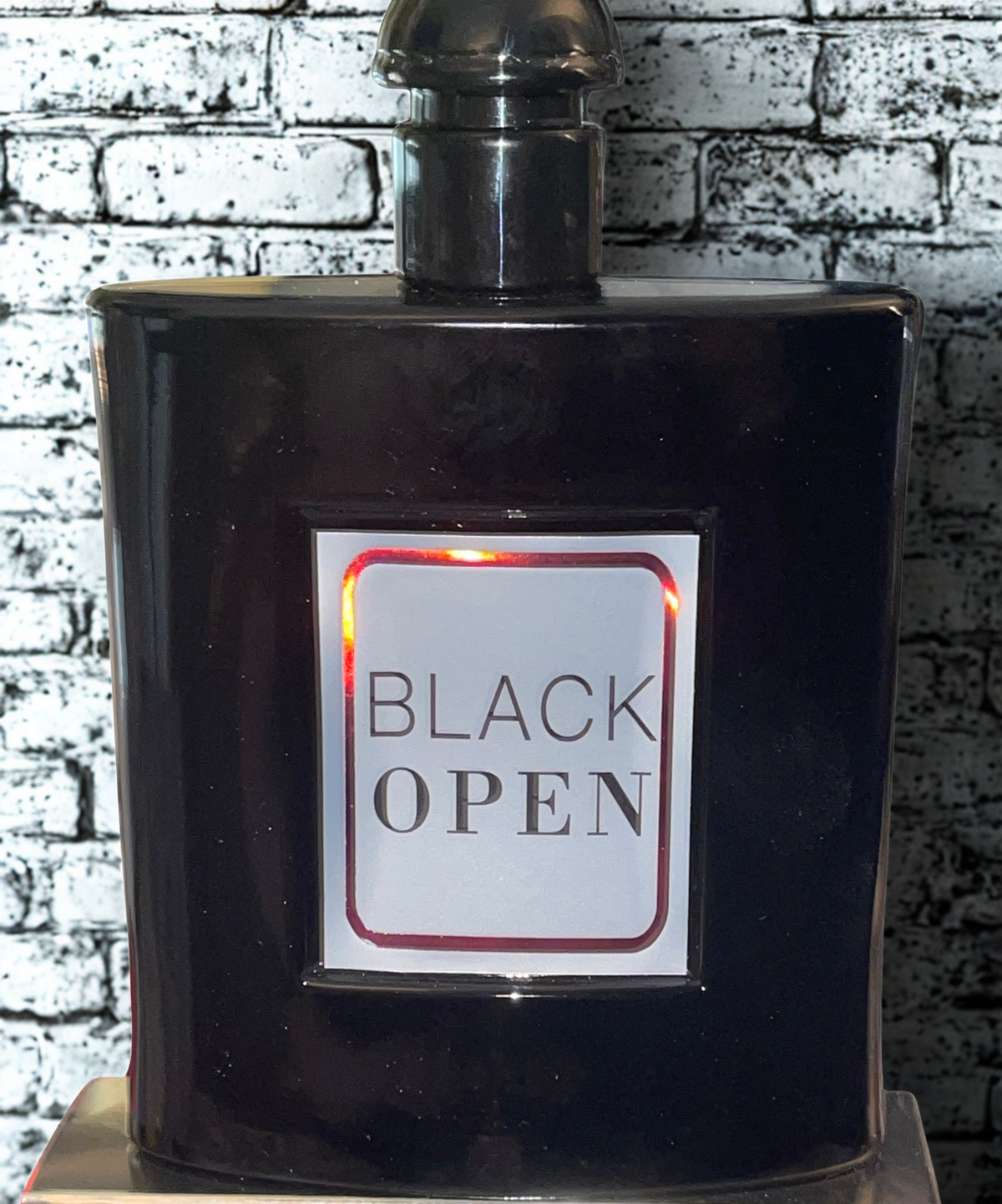 Black Open Perfume – 100 ml (3.4 fl oz)