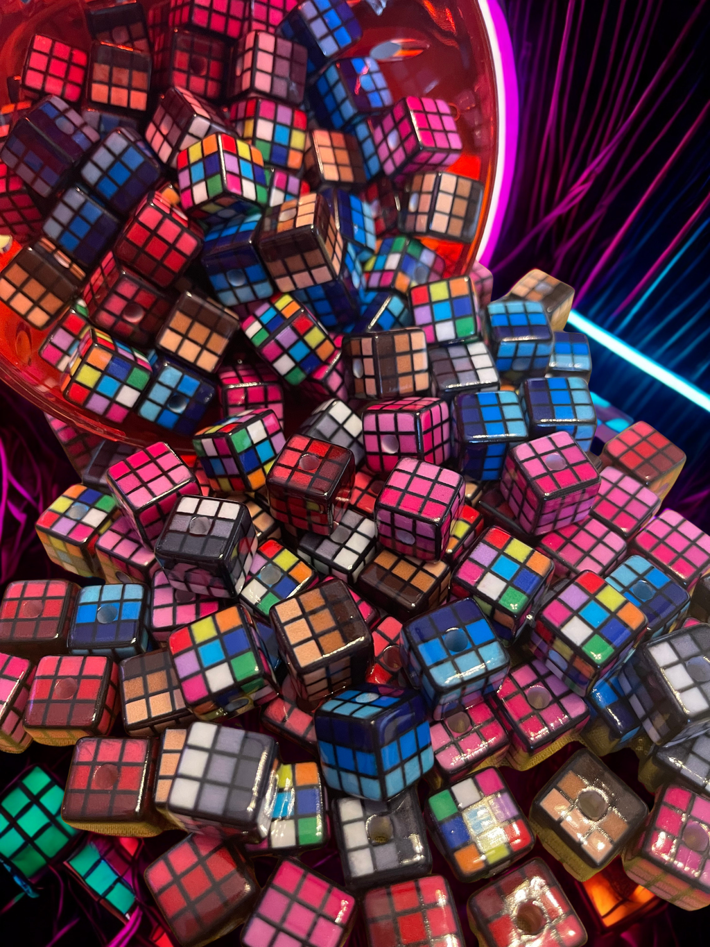 Retro Puzzle Cube Acrylic Beads | 80s Retro Novelty Acrylic Beads