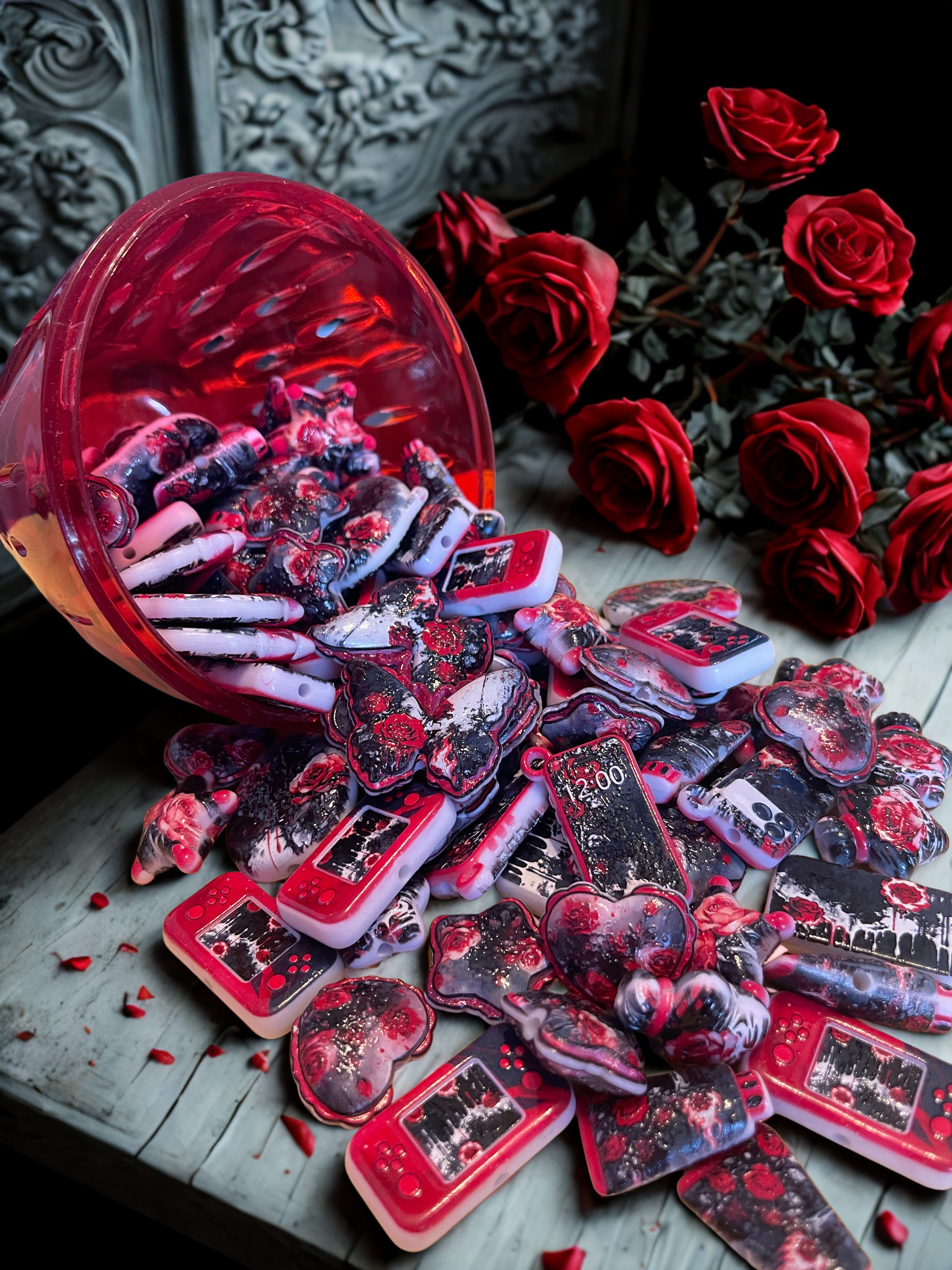 Black & Red Rose Beads | Gothic Floral Acrylic Fashion Beads