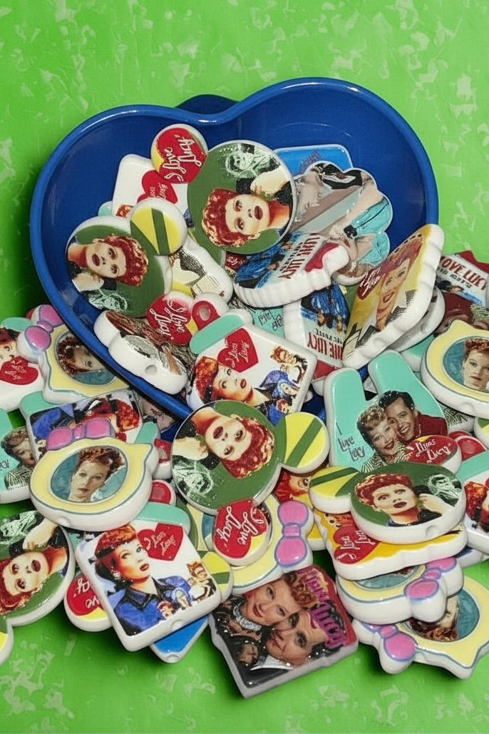 Retro TV star bead charms pastel mix in blue heart bowl
