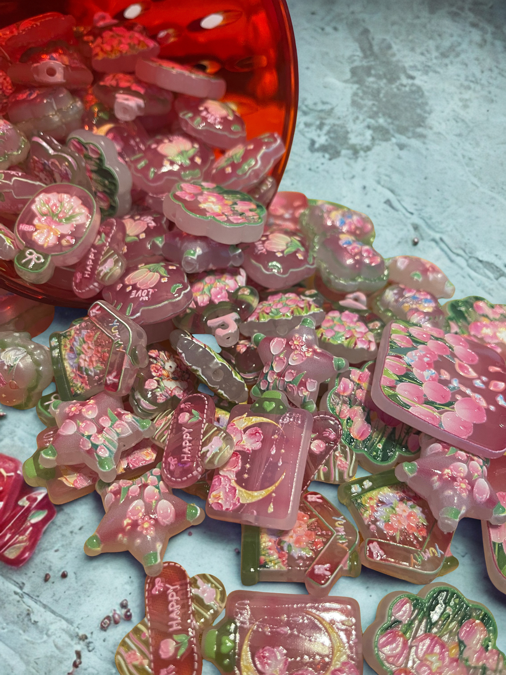 Acrylic Flower Beads — Green & Pink Fashion Shapes | DIY Jewelry & Crafts, 10 Per Pack