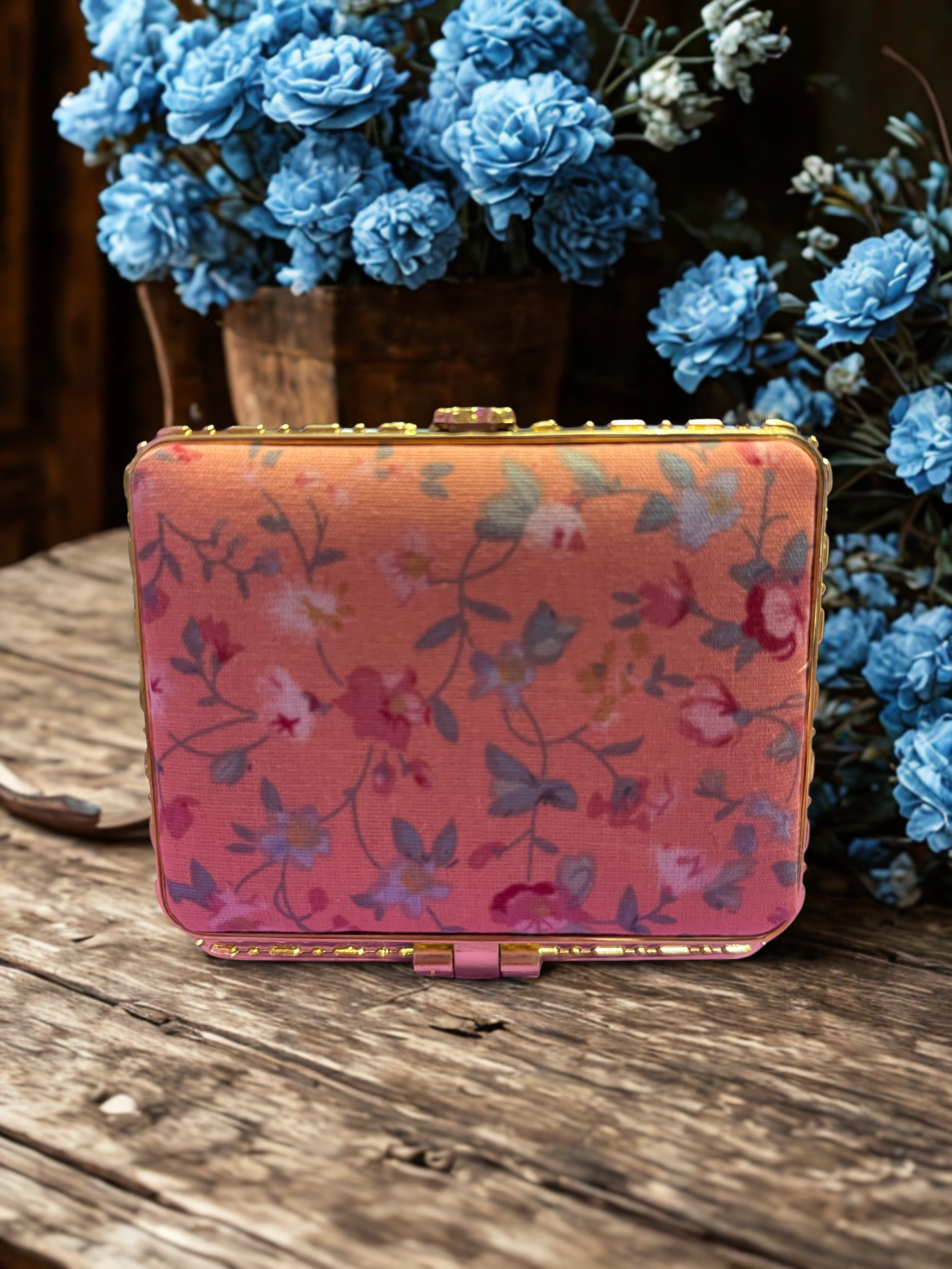 Floral Compact Make-up Mirrors – Portable Retro Foldable Mirror