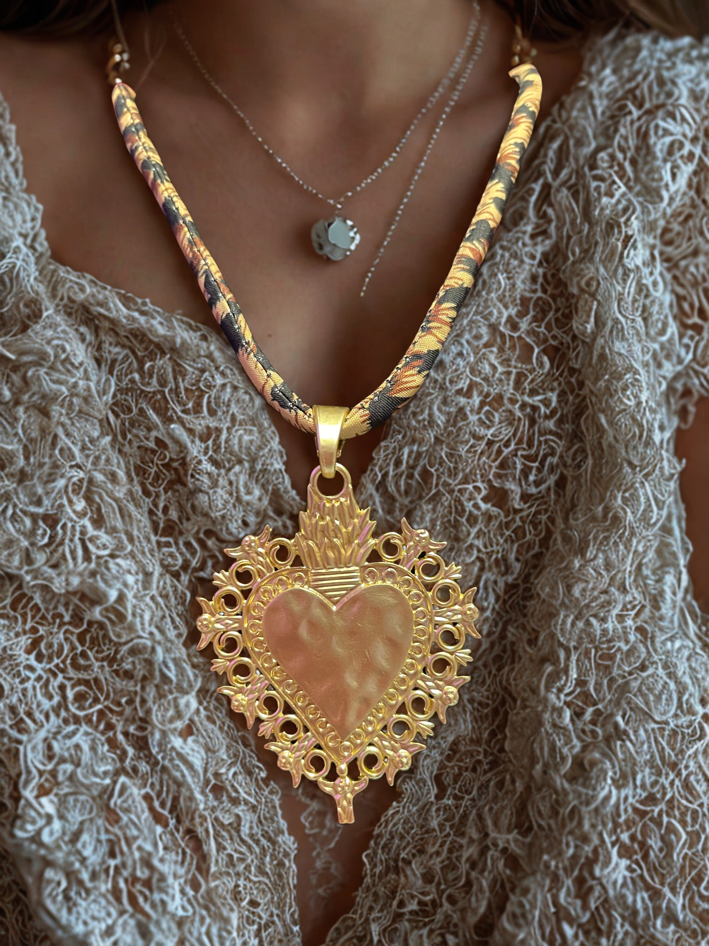 Retro Leopard Corded Necklace with Hammered Heart Pendant
