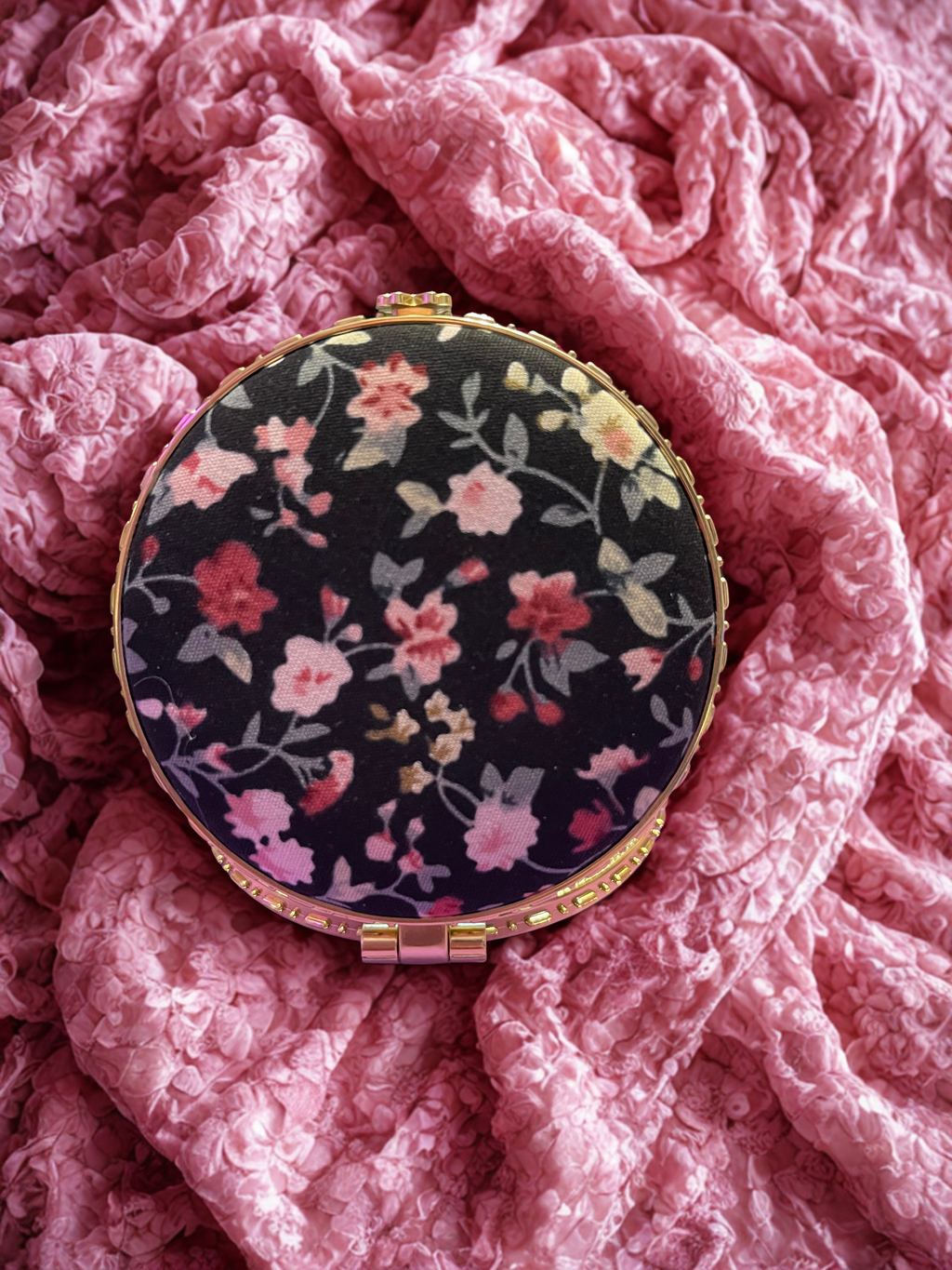 Floral Compact Make-up Mirrors – Portable Retro Foldable Mirror