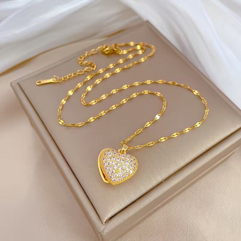 18K Gold-Plated Textured Heart Pendant Necklace